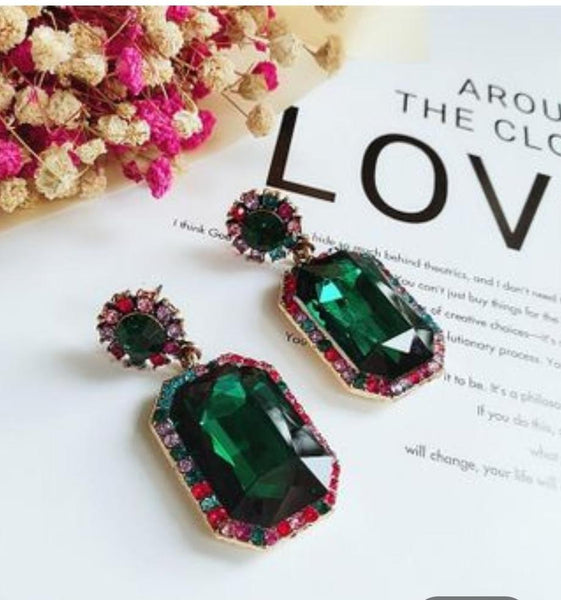 Retro Gemstone Earring