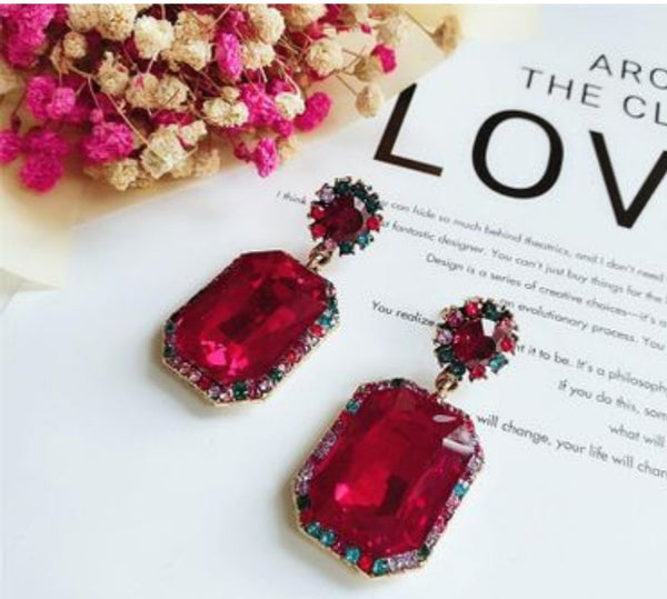 Retro Gemstone Earring